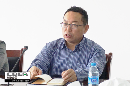 1462513059666064755.jpg 圖為中國化學(xué)與物理電源行業(yè)協(xié)會秘書長劉彥龍.jpg