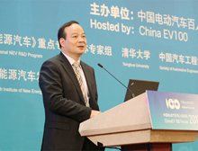 曾毓群：動(dòng)力電池技術(shù)的市場(chǎng)化路徑探索