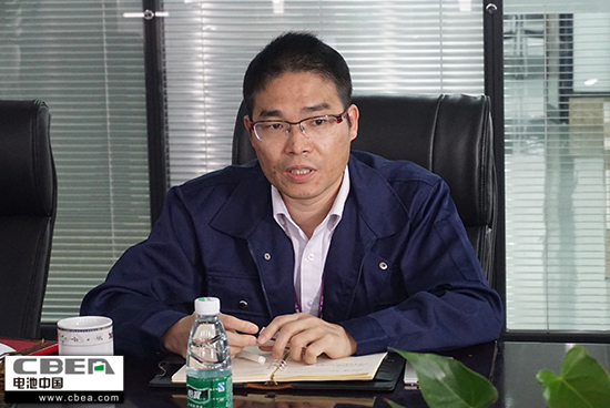 1492336868414028613.jpg 鵬輝能源動力電池研究院院長劉建生參與座談.jpg