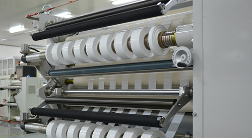 1500339509988047131.jpg 2016年中國(guó)鋰電池隔膜出貨12.7億平米03.jpg