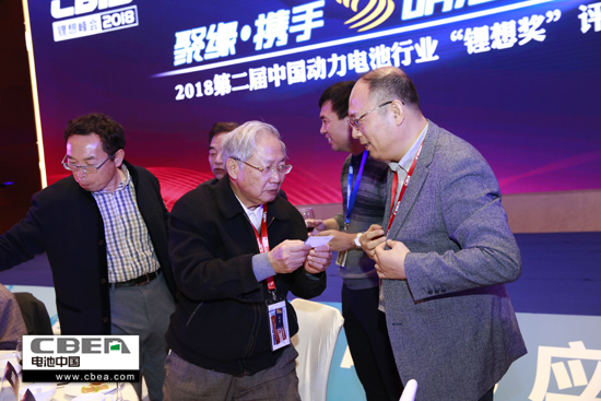 圖文:第三屆“鋰想”峰會(CBIS2018)首日 視覺盛宴太閃耀!