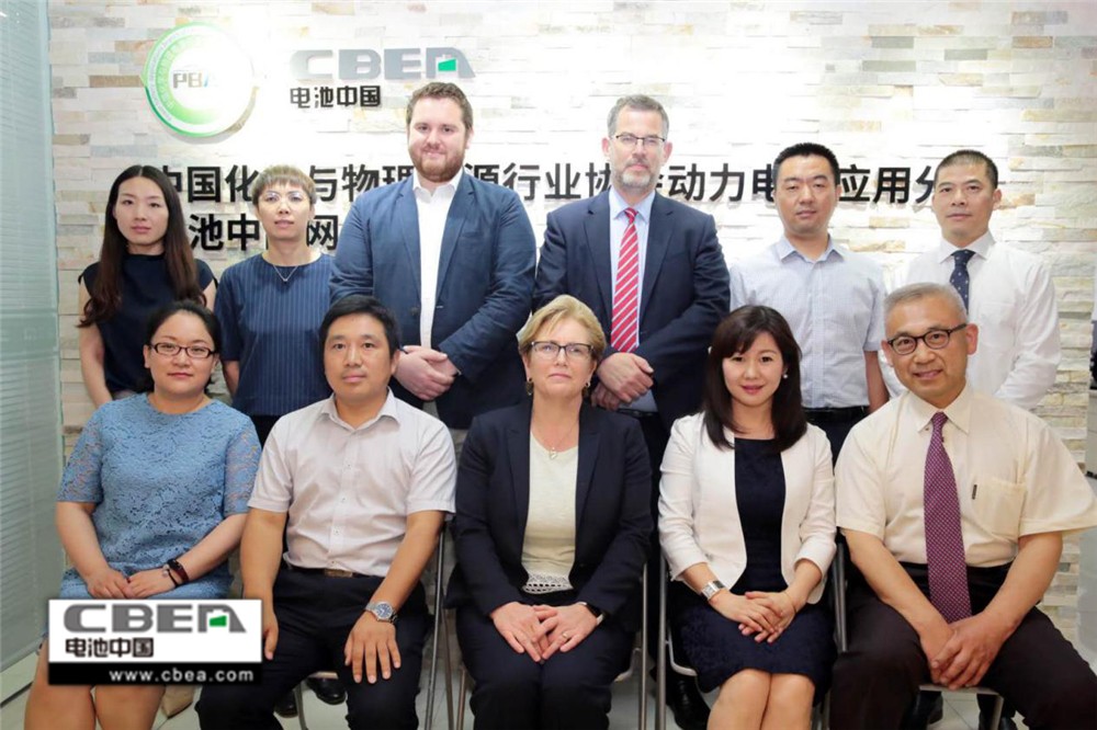 英國(guó)駐華使館商務(wù)考察團(tuán)到訪動(dòng)力電池應(yīng)用分會(huì) 并與中方企業(yè)洽談合作