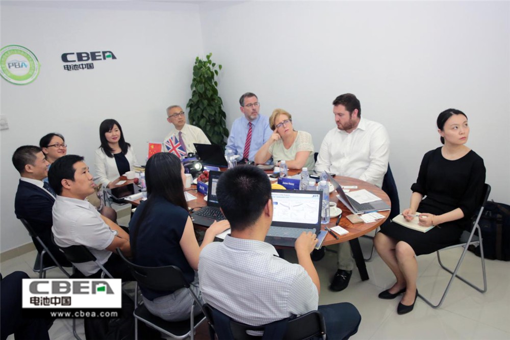 英國(guó)駐華使館商務(wù)考察團(tuán)到訪動(dòng)力電池應(yīng)用分會(huì) 并與中方企業(yè)洽談合作