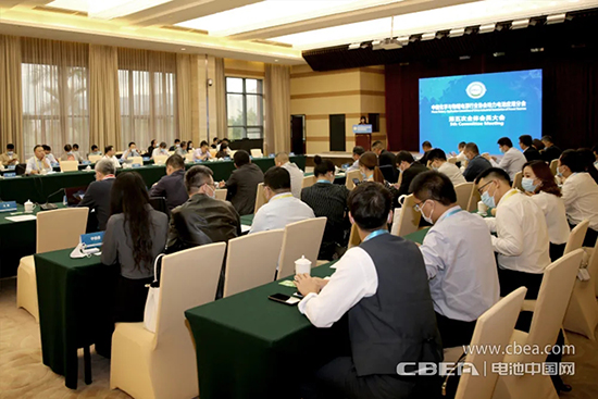 “車電分離”模式可行否?這場閉門會議上產(chǎn)業(yè)鏈大佬給出新看法 “車電分離”模式可行否?這場閉門會議上產(chǎn)業(yè)鏈大佬給出新看法