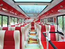 紅色文化點(diǎn)亮城市出行 銀隆慶建黨百年主題公交上線