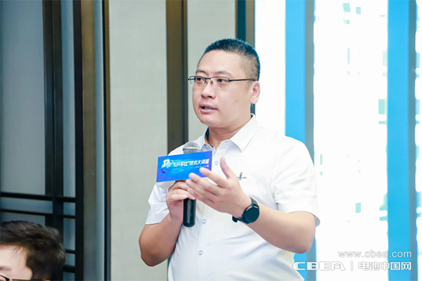 高壓快充技術(shù)難點(diǎn)突破路在何方?第17期“Li+學(xué)社”大講堂在廣州舉辦 高壓快充技術(shù)難點(diǎn)突破路在何方?第17期“Li+學(xué)社”大講堂在廣州舉辦