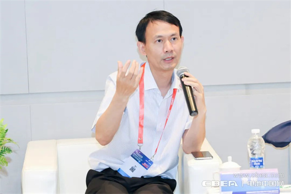 鵬城瞭望!多家頭部企業(yè)大咖高峰“鋰”論 鵬城瞭望!多家頭部企業(yè)大咖高峰“鋰”論