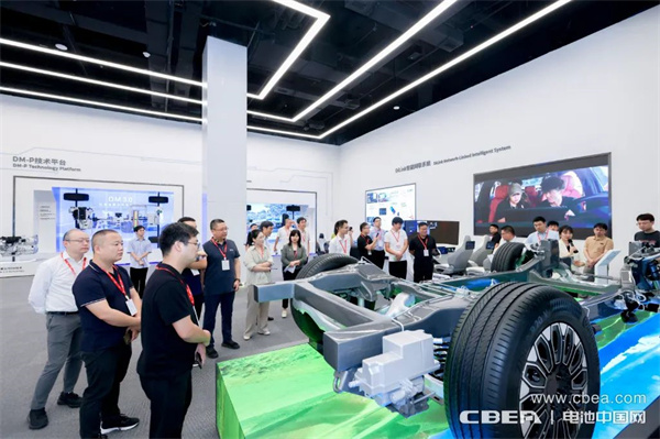 齊聚比亞迪,第24期“Li+學(xué)社”在深圳舉辦 齊聚比亞迪,第24期“Li+學(xué)社”在深圳舉辦