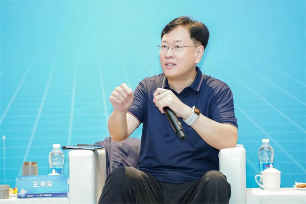 “Li+學社”高端對話:警惕全球化機遇下,鋰電企業的出海挑戰和技術迭代風險 “Li+學社”高端對話:警惕全球化機遇下,鋰電企業的出海挑戰和技術迭代風險