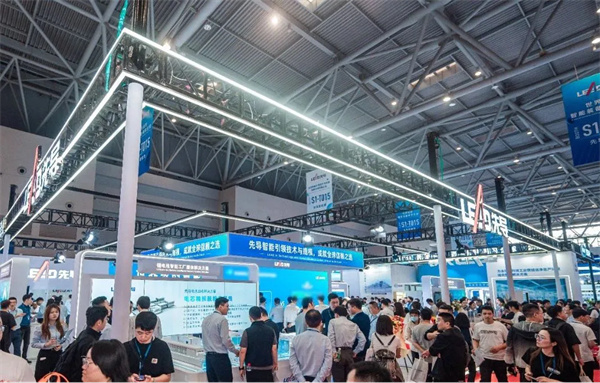 系列新品全球首發!先導智能閃耀CIBF 系列新品全球首發!先導智能閃耀CIBF