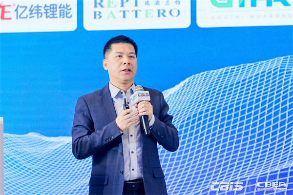 商用車動力電池放量大增,電池出海碳足跡實施在即 商用車動力電池放量大增,電池出海碳足跡實施在即