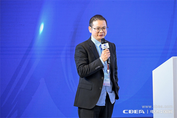 藍(lán)固新能周龍捷博士主題演講：鋰離子氧化物固態(tài)電解質(zhì)的研究及應(yīng)用開發(fā)進(jìn)展